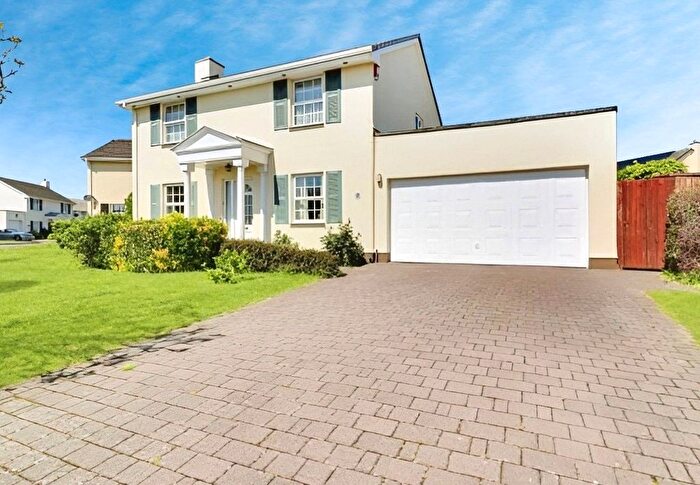 4 Bedroom Detached House For Sale In Lower Cross Road, Bickington, Barnstaple, EX31