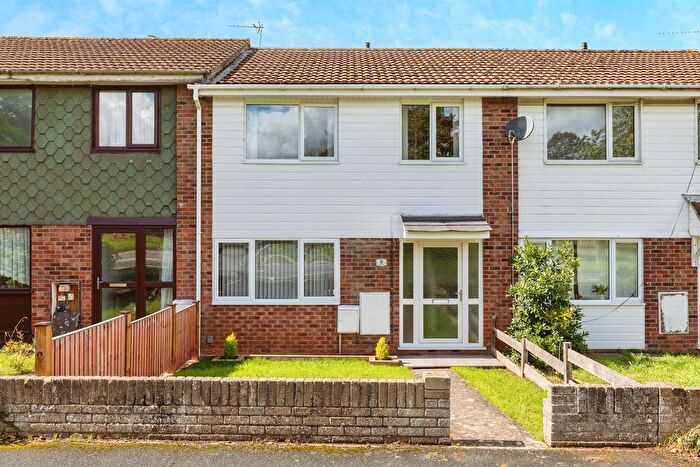 3 Bedroom Terraced House For Sale In Woodchester, Yate, Bristol, BS37