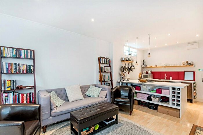 1 Bedroom Flat To Rent In Mountgrove Road, Finsbury Park, N5