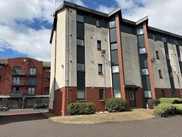 2 Bedroom Flat To Rent In Trades Lane, Dundee, DD1