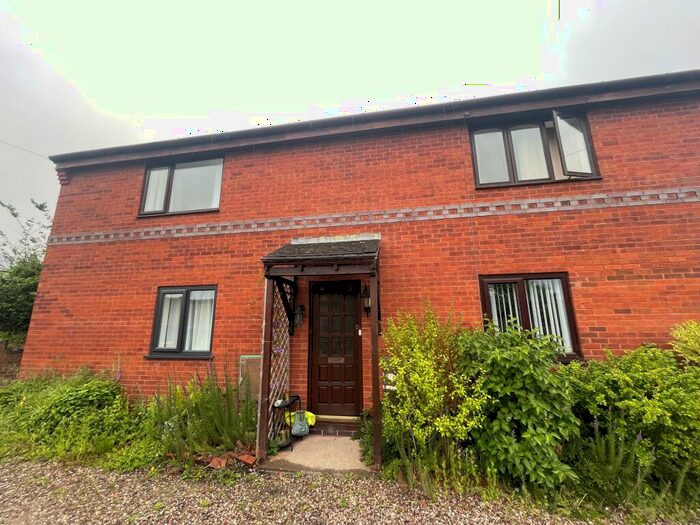 1 Bedroom Flat To Rent In Haulfryn, Ruthin, Denbighshire, LL15