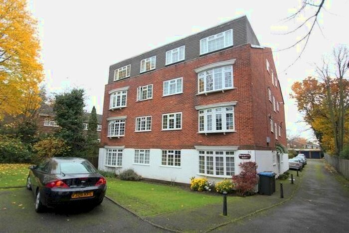 2 Bedroom Flat To Rent In Montpelier Court, Westmoreland Road, Bromley, Kent, BR2