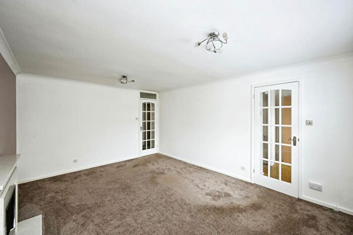 2 Bedroom Bungalow For Sale In Lytham Road, Kirkby-in-Ashfield, Nottingham, Nottinghamshire, NG17