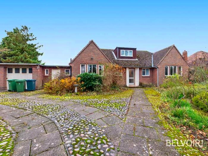 4 Bedroom Detached House For Sale In Hermitage Drive Shrewsbury, SY2
