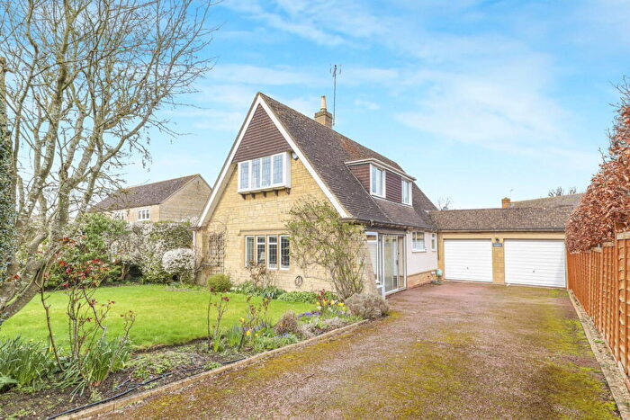 3 Bedroom Detached House For Sale In Cotswold Close, Tredington, Shipston-on-stour, CV36