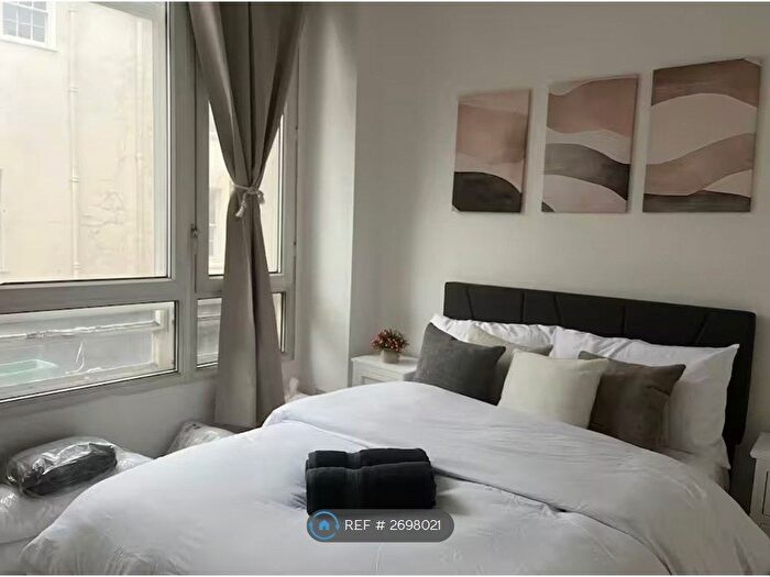 2 Bedroom Flat To Rent In Marsh Street, Bristol, BS1