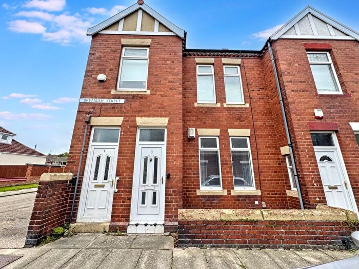 2 Bedroom Flat To Rent In Breamish Street, Jarrow, Tyne And Wear, NE32