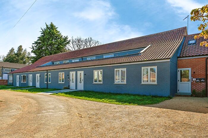 2 Bedroom Flat For Sale In Ryston End, Downham Market, PE38