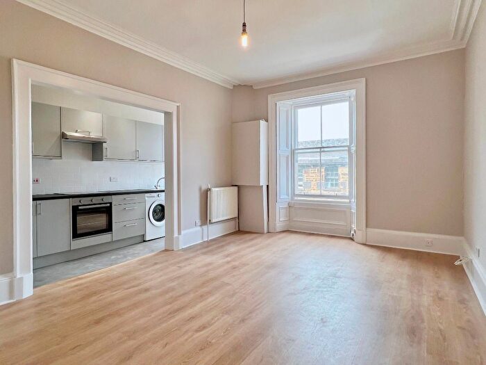 1 Bedroom Flat To Rent In Bread Street, Old Town, Edinburgh, EH3