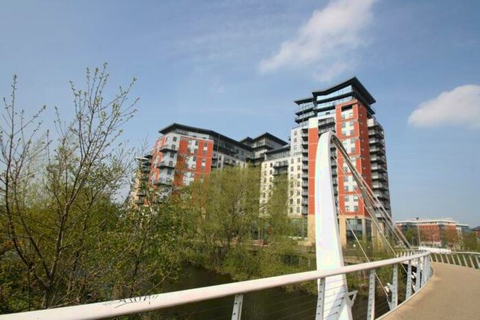 2 Bedroom Flat To Rent In Whitehall Waterfront, Riverside Way, LS1
