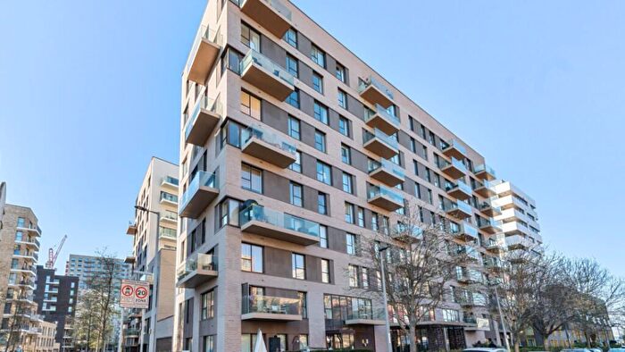 2 Bedroom Flat For Sale In John Harrison Way, London, SE10