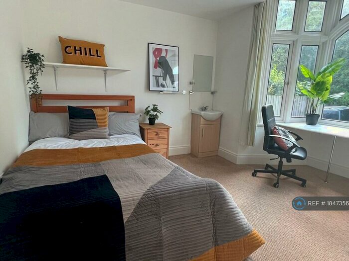 5 Bedroom End Of Terrace House To Rent In Pennsylvania Road, Exeter, EX4