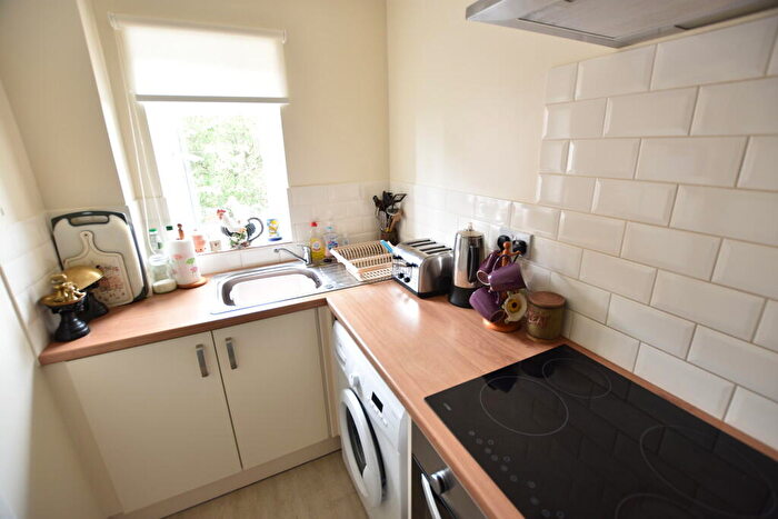 2 Bedroom Apartment To Rent In Haydock Close, Chester, CH1