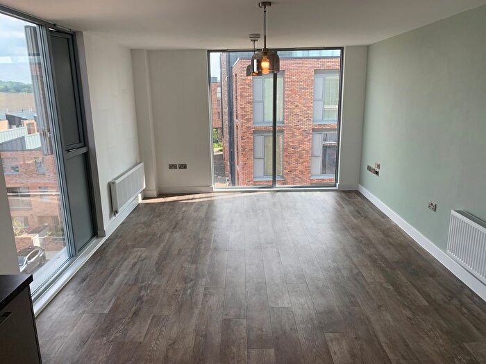 1 Bedroom Flat To Rent In Trent Bridge View, Nottingham, NG2