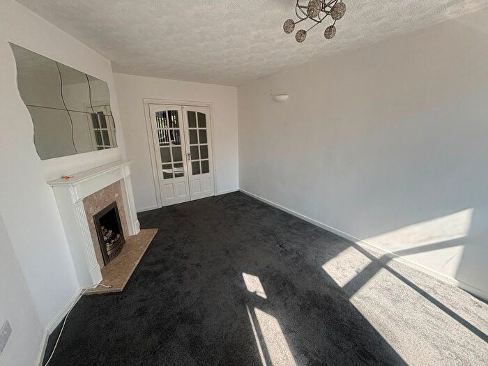 3 Bedroom Semi Detached House To Rent In Westfield Avenue, Wigston, Leicester, LE18