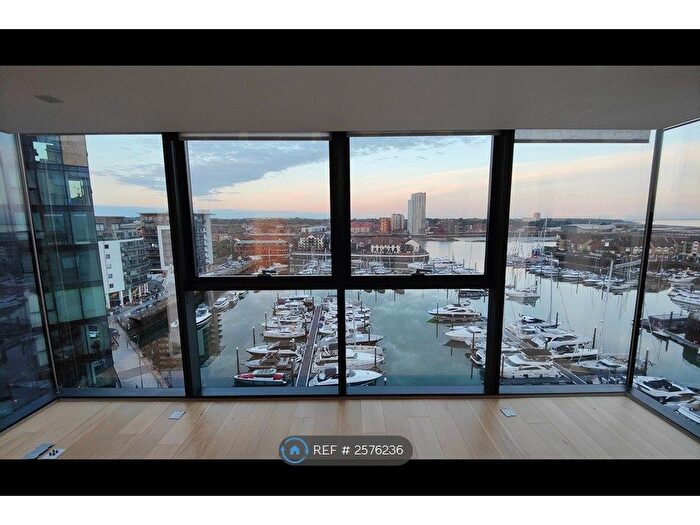 2 Bedroom Flat To Rent In The Moresby Tower, Southampton, SO14