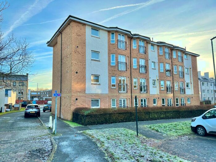 2 Bedroom Flat To Rent In St Bryde Lane, The Village, East Kilbride, G74