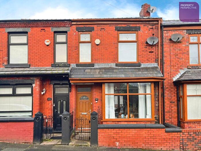 3 Bedroom Terraced House For Sale In Lower Rawson Street, Farnworth, Bolton, BL4