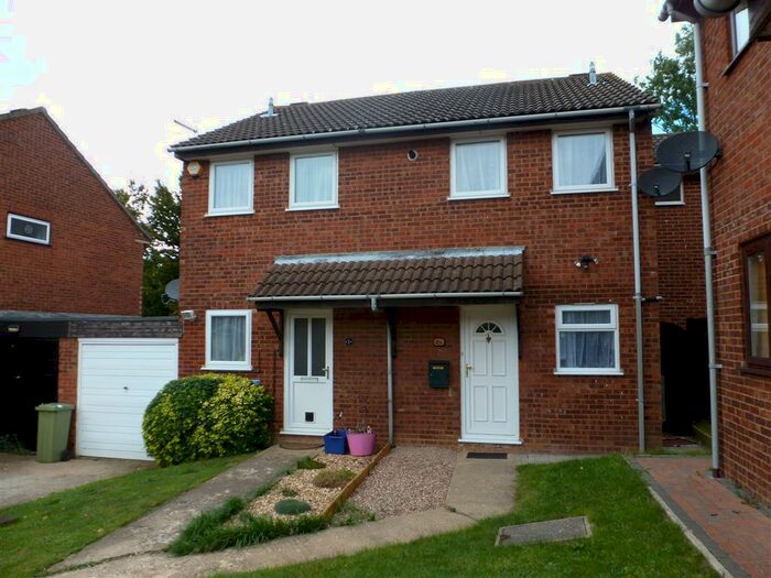3 Bedroom Semi-Detached House To Rent In Stockdale, Heelands, Milton Keynes, MK13