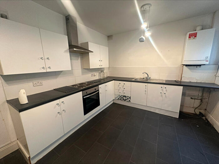 3 Bedroom End Of Terrace House To Rent In Cathedral Road, Anfield, L6