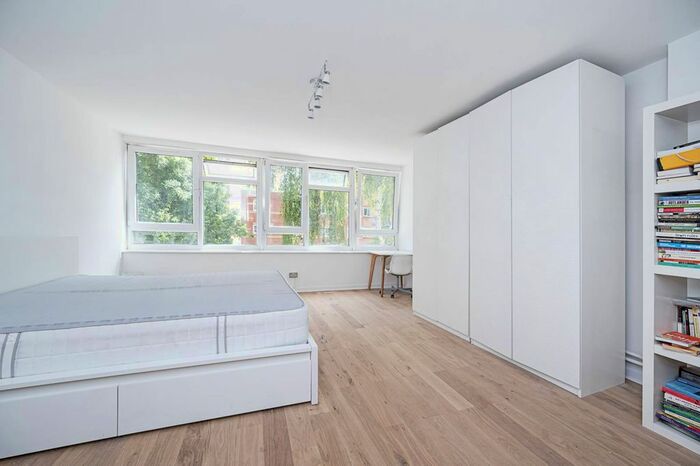 Studio To Rent In Cropley Street, Islington, London, N1