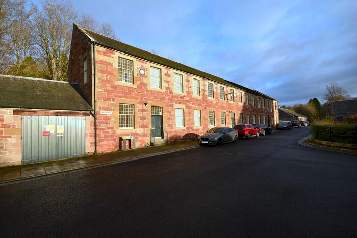 2 Bedroom Flat To Rent In North Range, Stanley, Perthshire, PH1