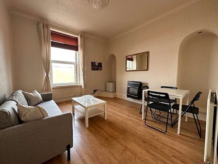 2 Bedroom Flat To Rent In Bedford Road, Aberdeen, AB24