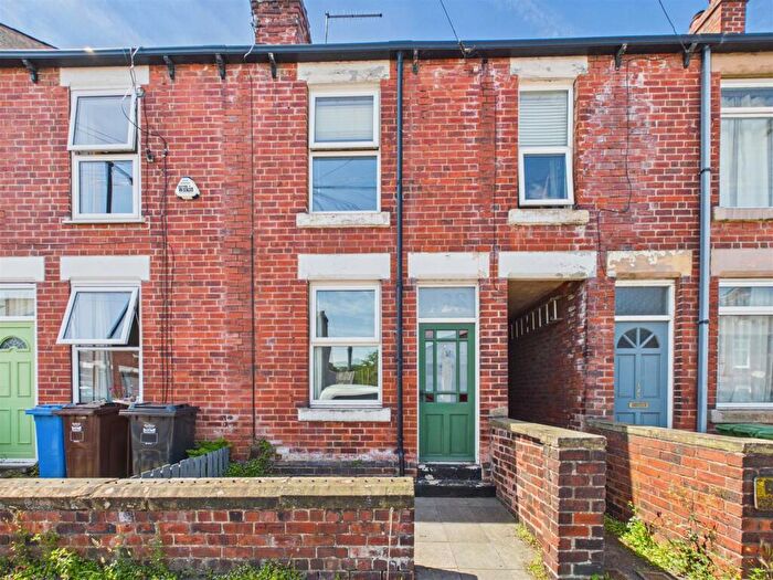 3 Bedroom Terraced House For Sale In Valley Road, Sheffield, S8