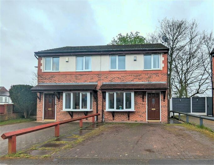 2 Bedroom Semi-Detached House To Rent In Sandy Wood, Salford, Greater Manchester, M6