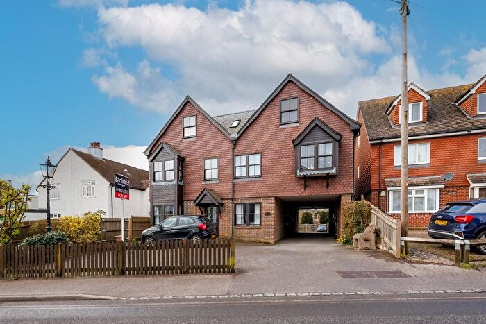 1 Bedroom Flat For Sale In Whitehill Road, Crowborough, TN6