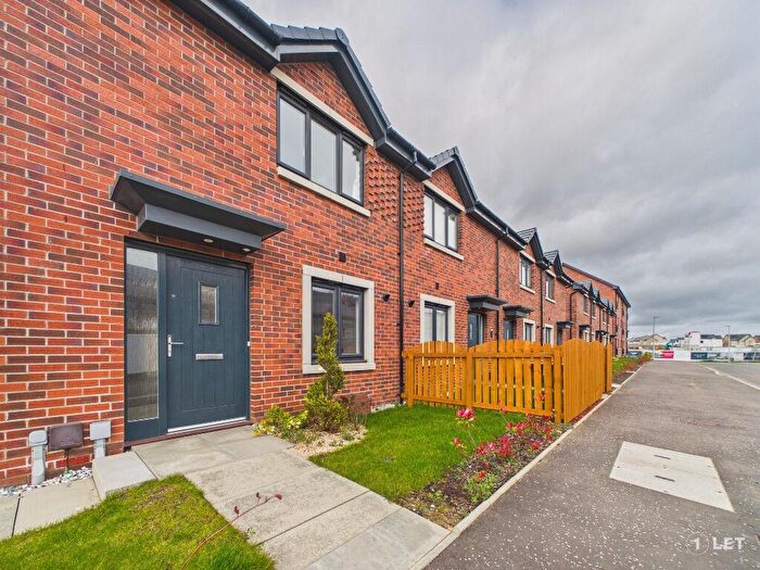 3 Bedroom Semi Detached House To Rent In Stonebyres Road, Winchburgh, West Lothian, EH52