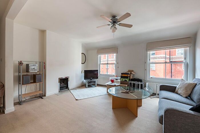2 Bedroom Flat To Rent In Greencoat Place, London, SW1P