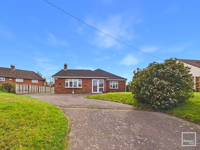 4 Bedroom Detached Bungalow For Sale In The Street, Felthorpe, NR10