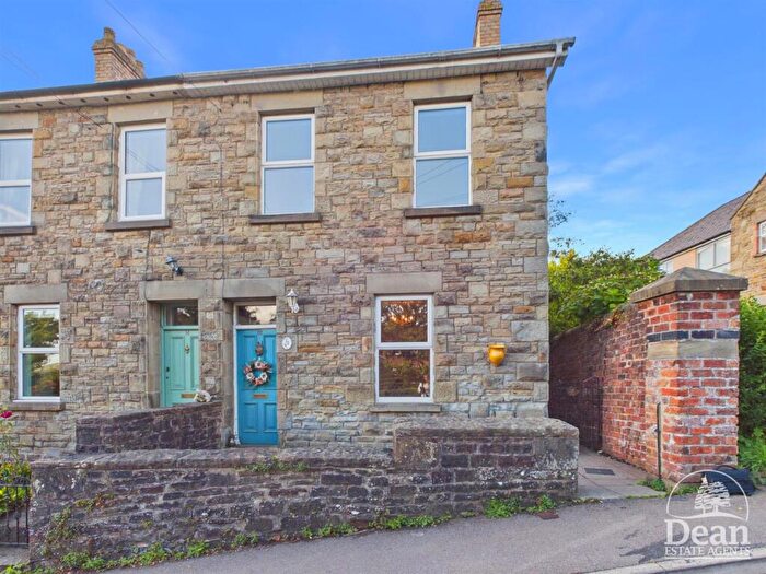 2 Bedroom Detached House For Sale In Stanford Road, Lydney, GL15