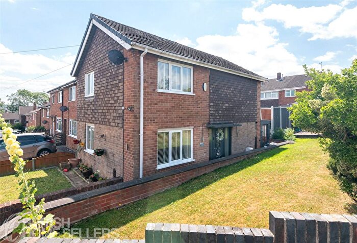 3 Bedroom Semi Detached House For Sale In Cecil Road, Newhall, Swadlincote, Derbyshire, DE11