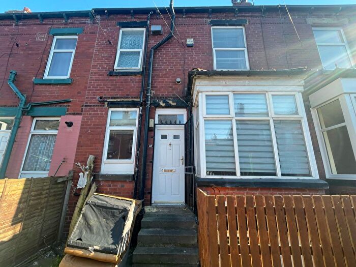 2 Bedroom Terraced House To Rent In Harlech Crescent, LS11