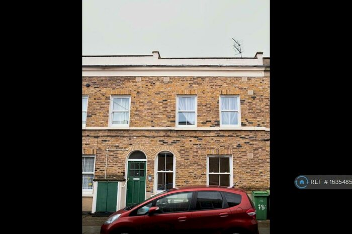 1 Bedroom Flat To Rent In Smyrks Road, London, SE17