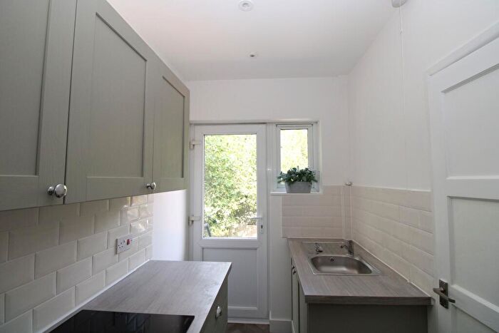 2 Bedroom Apartment To Rent In Coval Lane, Chelmsford, CM1