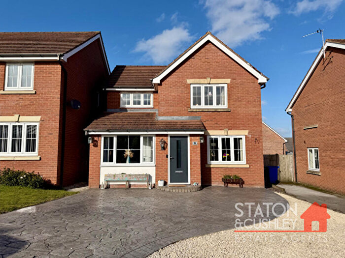 3 Bedroom Detached House For Sale In Sanderling Way, Forest Town, NG19