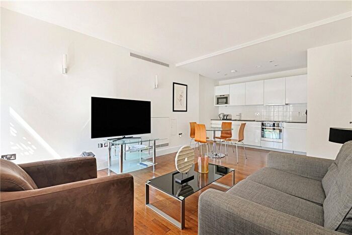 2 Bedroom Flat To Rent In Weymouth Street, London, W1W