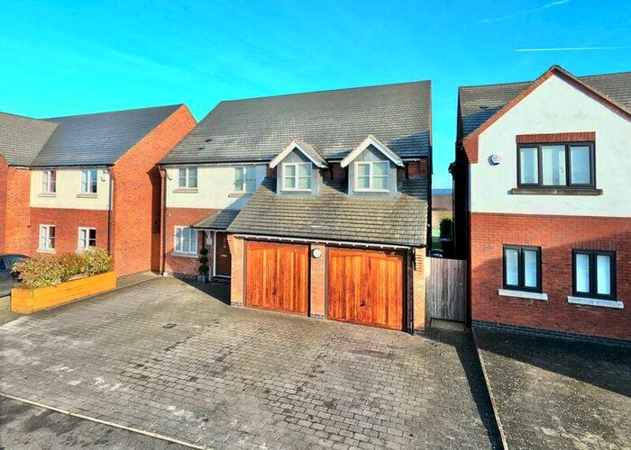 4 Bedroom Detached House For Sale In Lakesedge, Stone, ST15