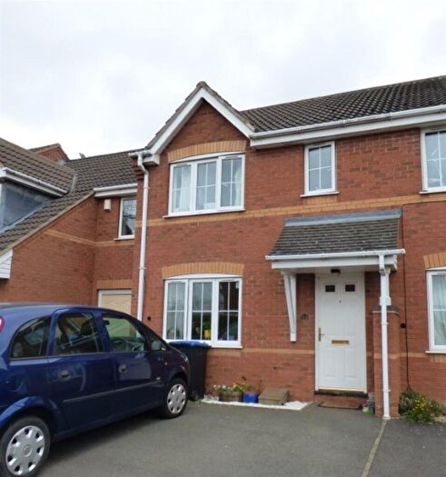 3 Bedroom Semi-Detached House To Rent In Shelland Close, Market Harborough, LE16