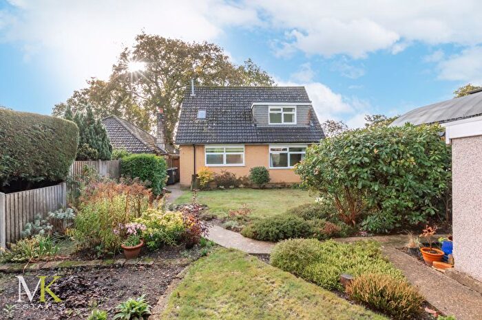3 Bedroom Chalet For Sale In Woodbury Avenue, Bournemouth, BH8