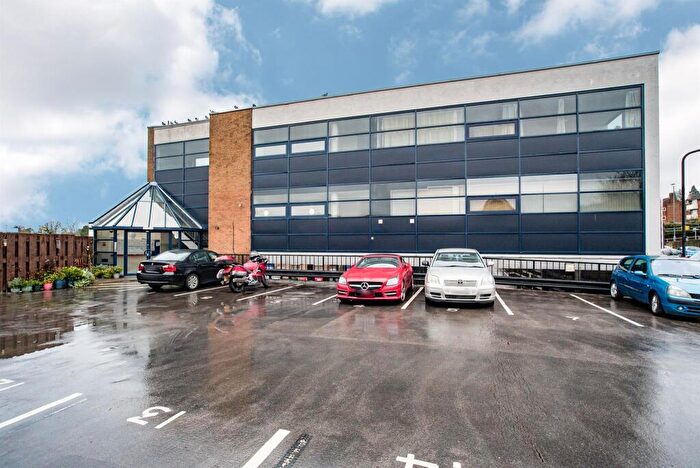 1 Bedroom Apartment To Rent In The Backs, Chesham, HP5