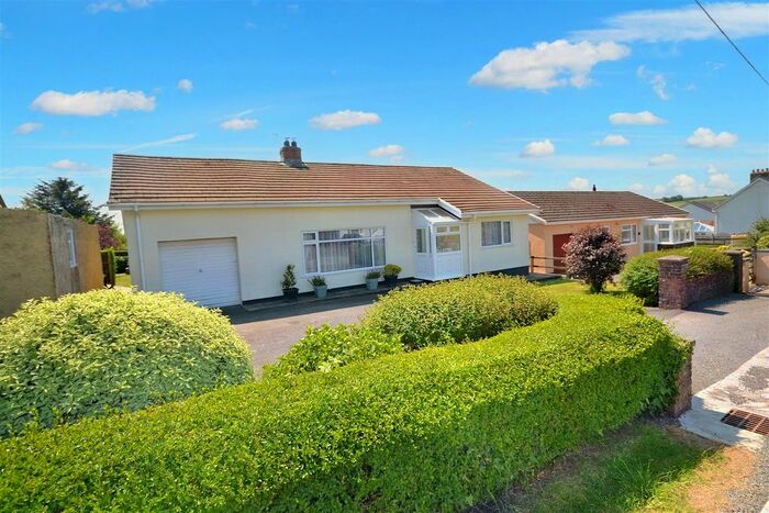 3 Bedroom Detached Bungalow For Sale In Maenclochog, Clynderwen, SA66