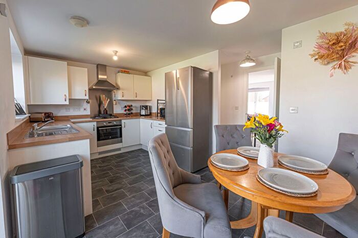 3 Bedroom Semi Detached House For Sale In Clos Meredith, Coity, CF35