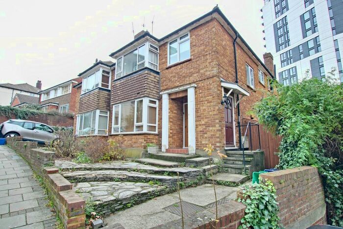 2 Bedroom Maisonette To Rent In Ravensbourne Road, Bromley, BR1