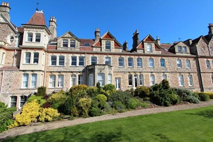 2 Bedroom Flat To Rent In Lansdown Grove, Bath, BA1