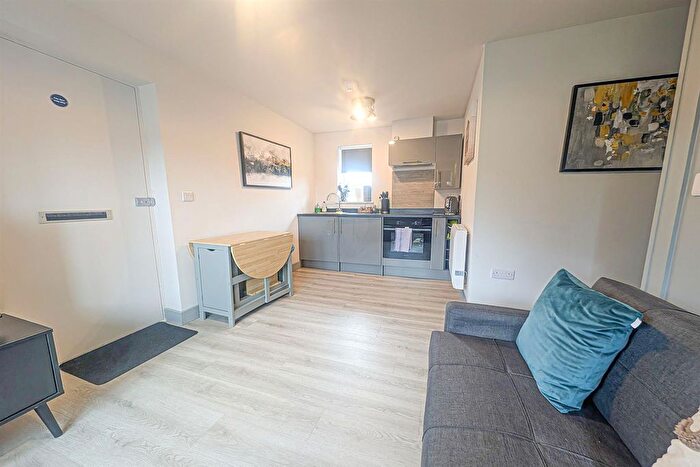 1 Bedroom Link Detached House For Sale In Weston Way, Newmarket, CB8