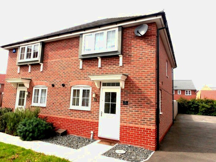 3 Bedroom Semi-Detached House To Rent In Tacitus Way, Lincoln, Lincs, LN6